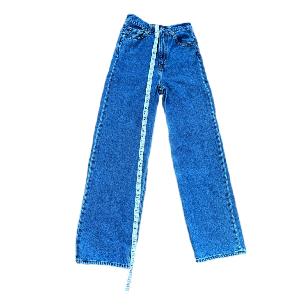 Women’s Levi’s Vintage High Loose Blue Jeans Size 25x31 - Picture 2 of 12